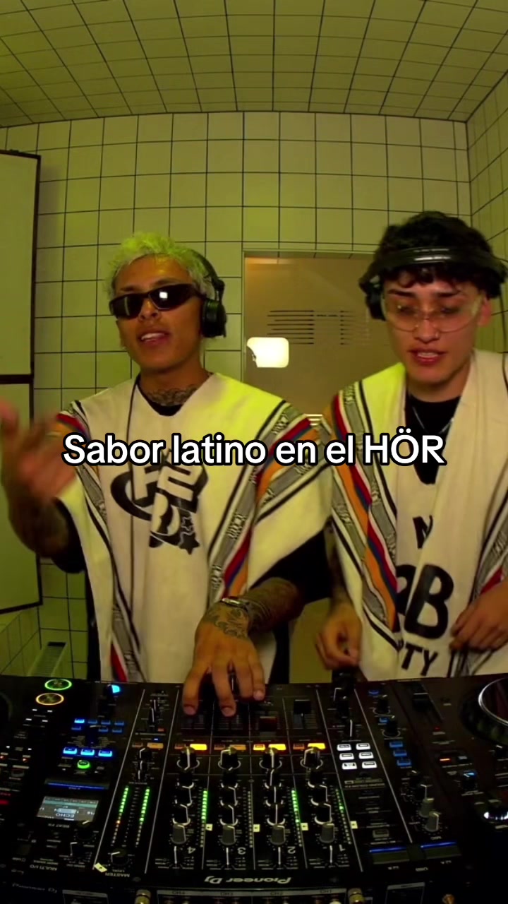 @R2B