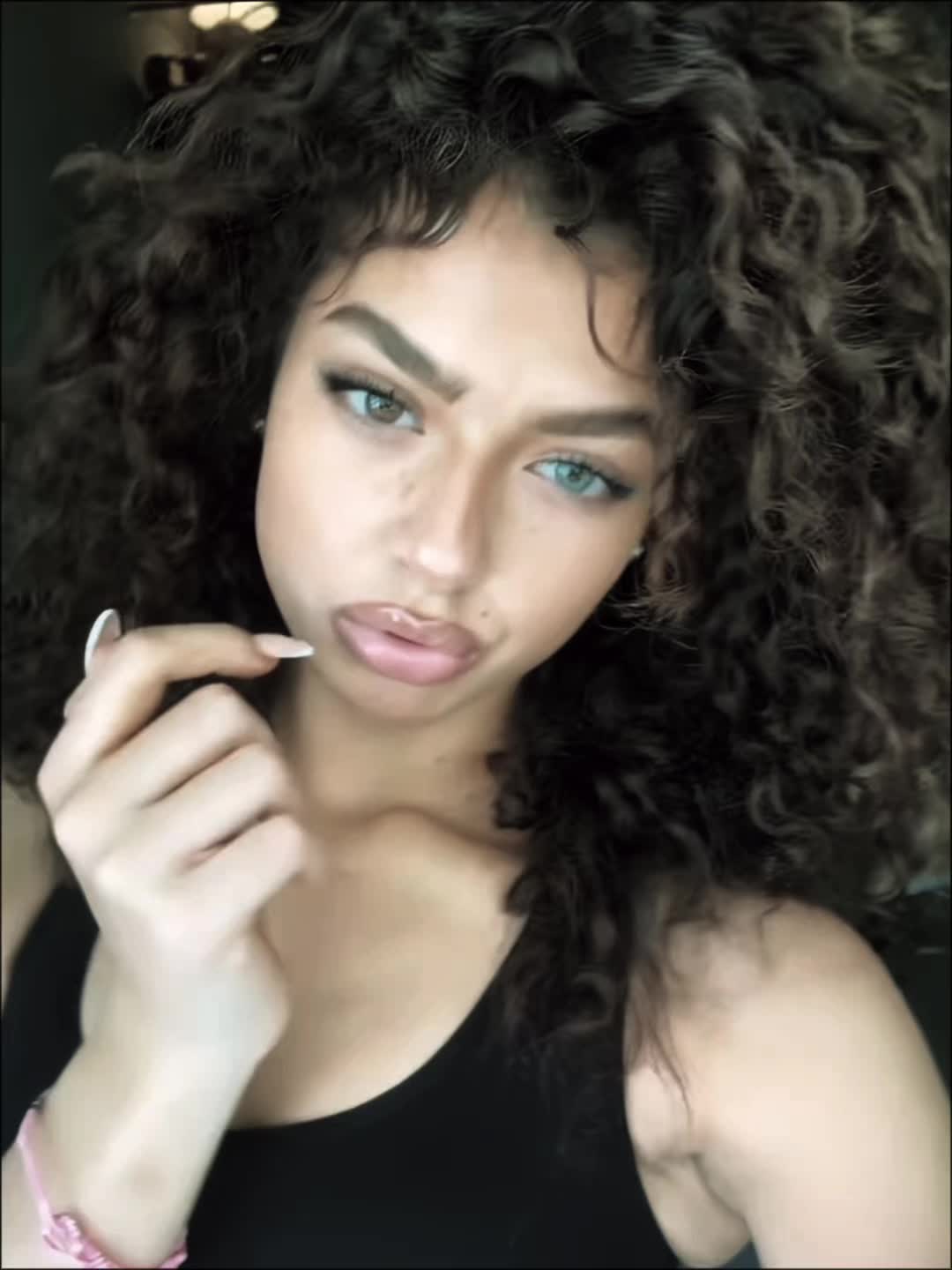 @𝐓𝐄𝐌𝐏𝐋𝐀𝐓𝐄 𝐖𝐑𝐋𝐃