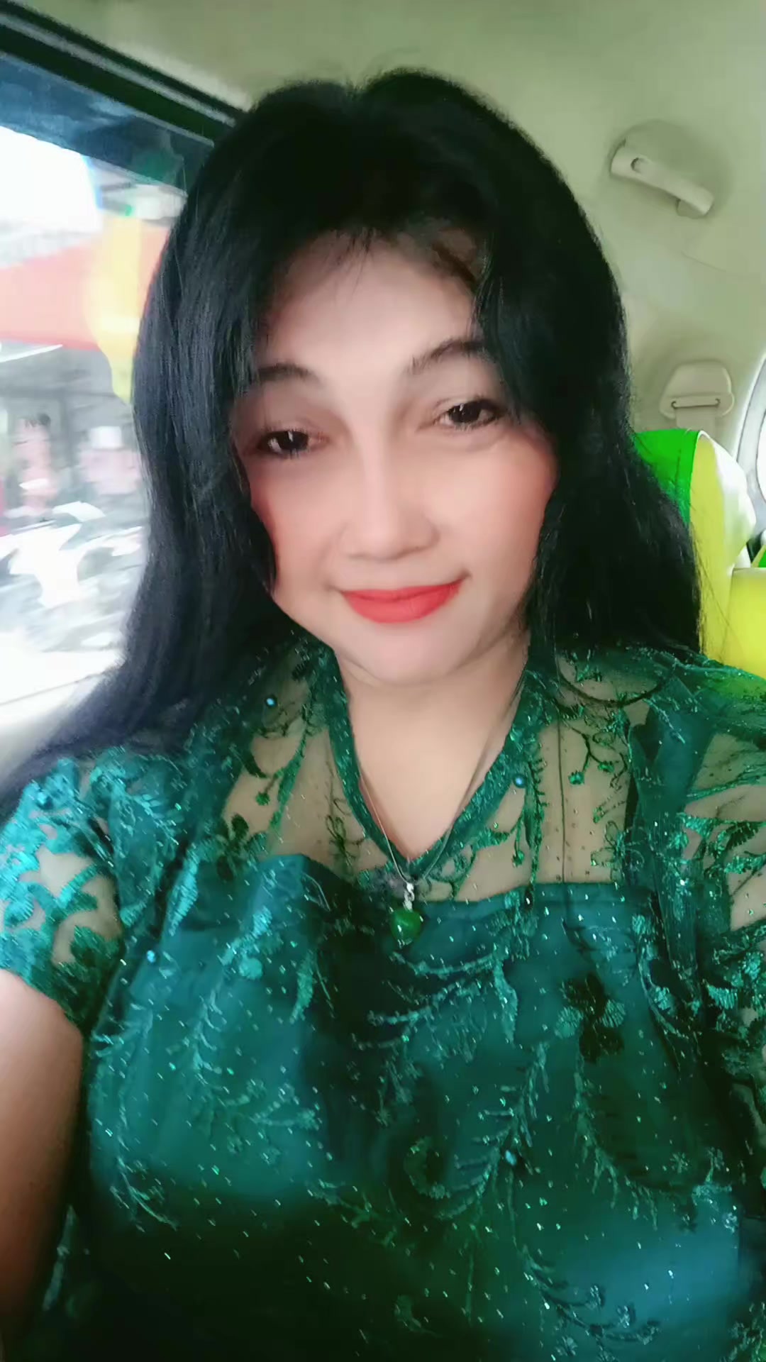 @Bunda Ratu Bolosewu Asli🇮🇩