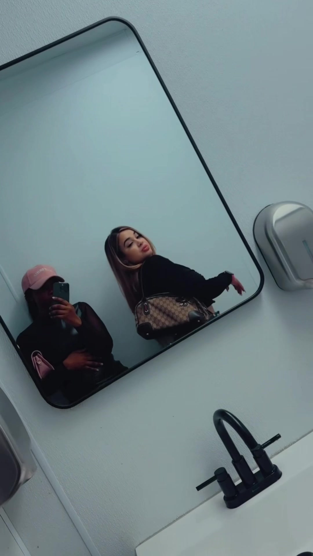 @taytelevision
