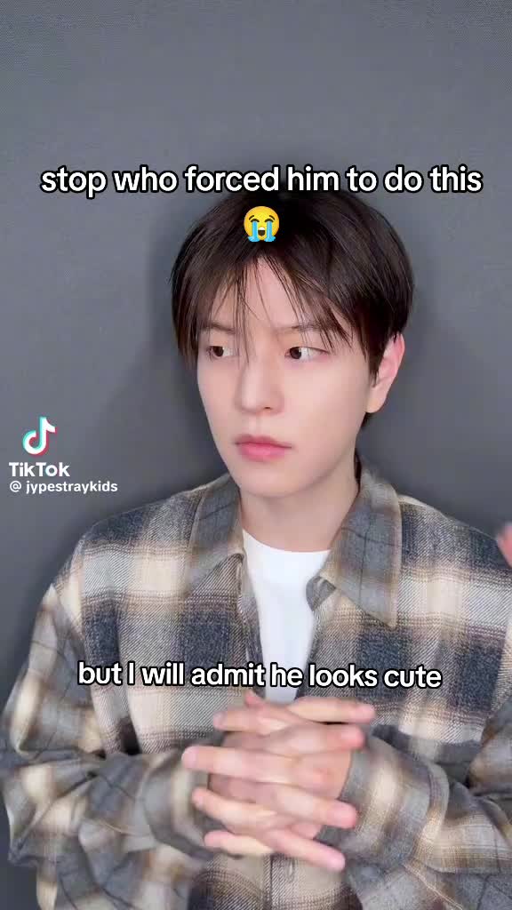 @I love skz🍓🐒