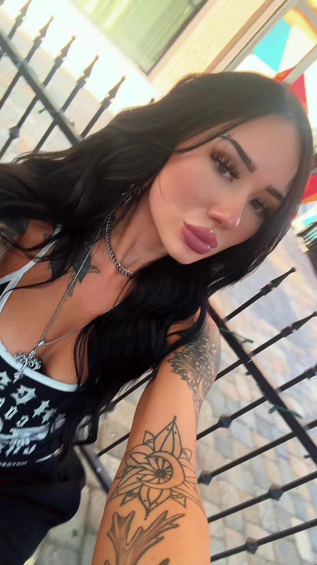 @_leighla_meagan_