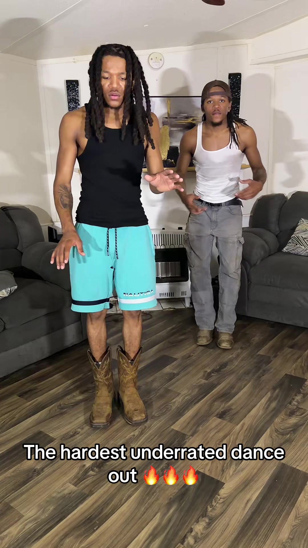 @Ghettotwins_
