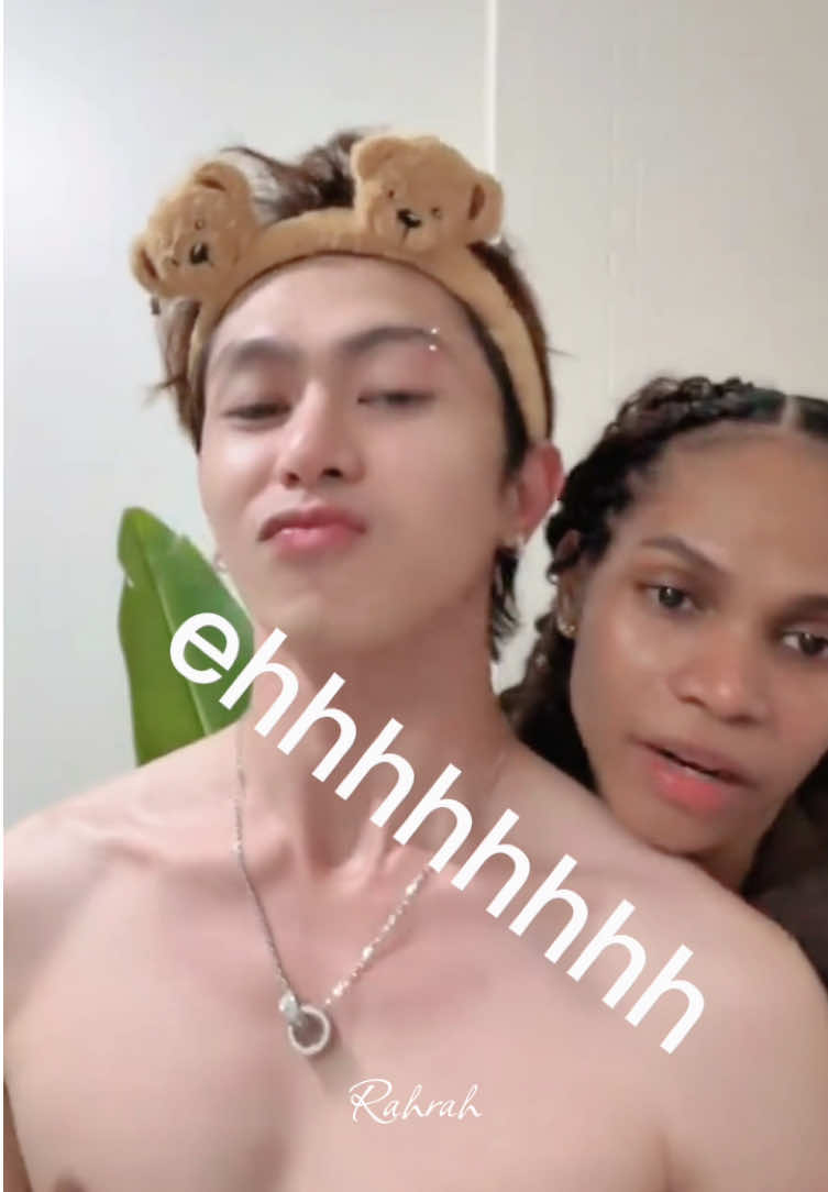 @Rahrah