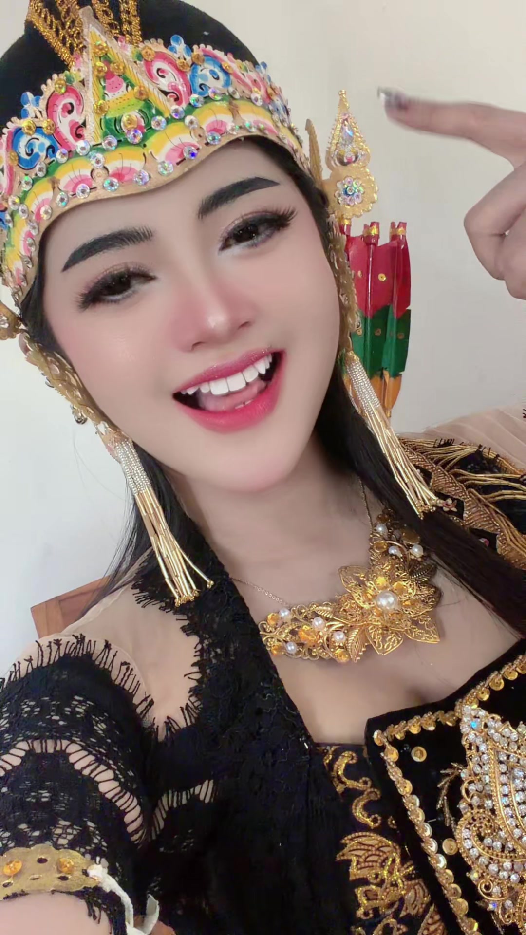 @Aya Chikamatzhu