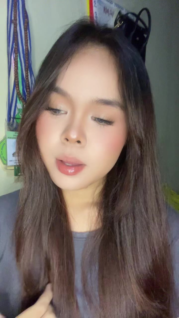 @Llllll💢