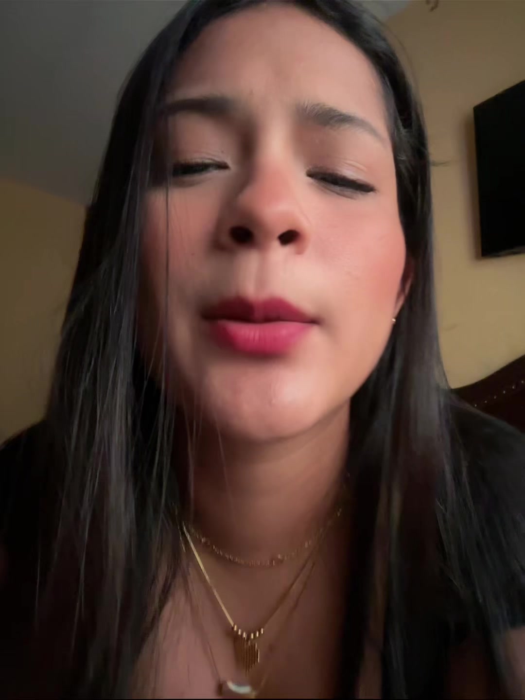 @Melanie Andrade