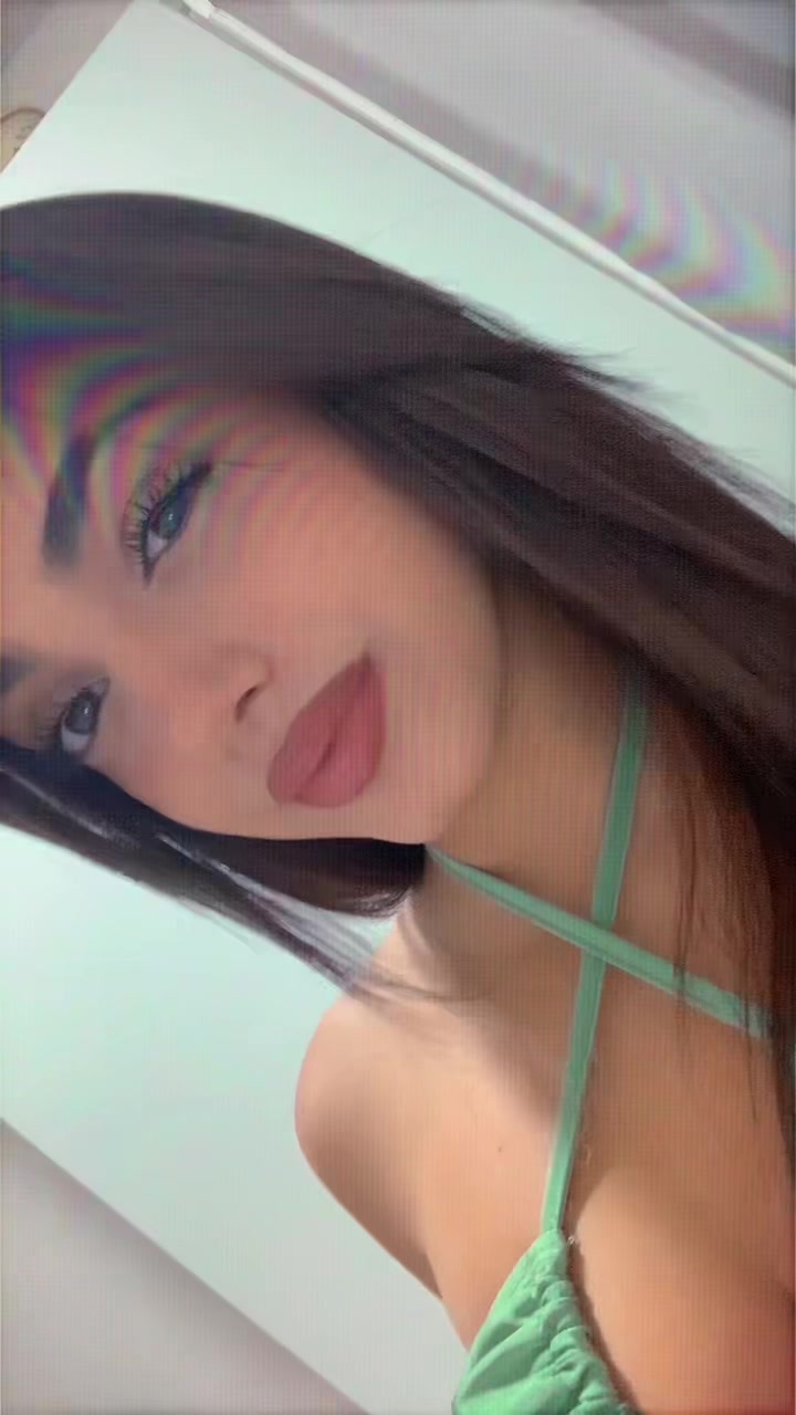 @👸🏽
