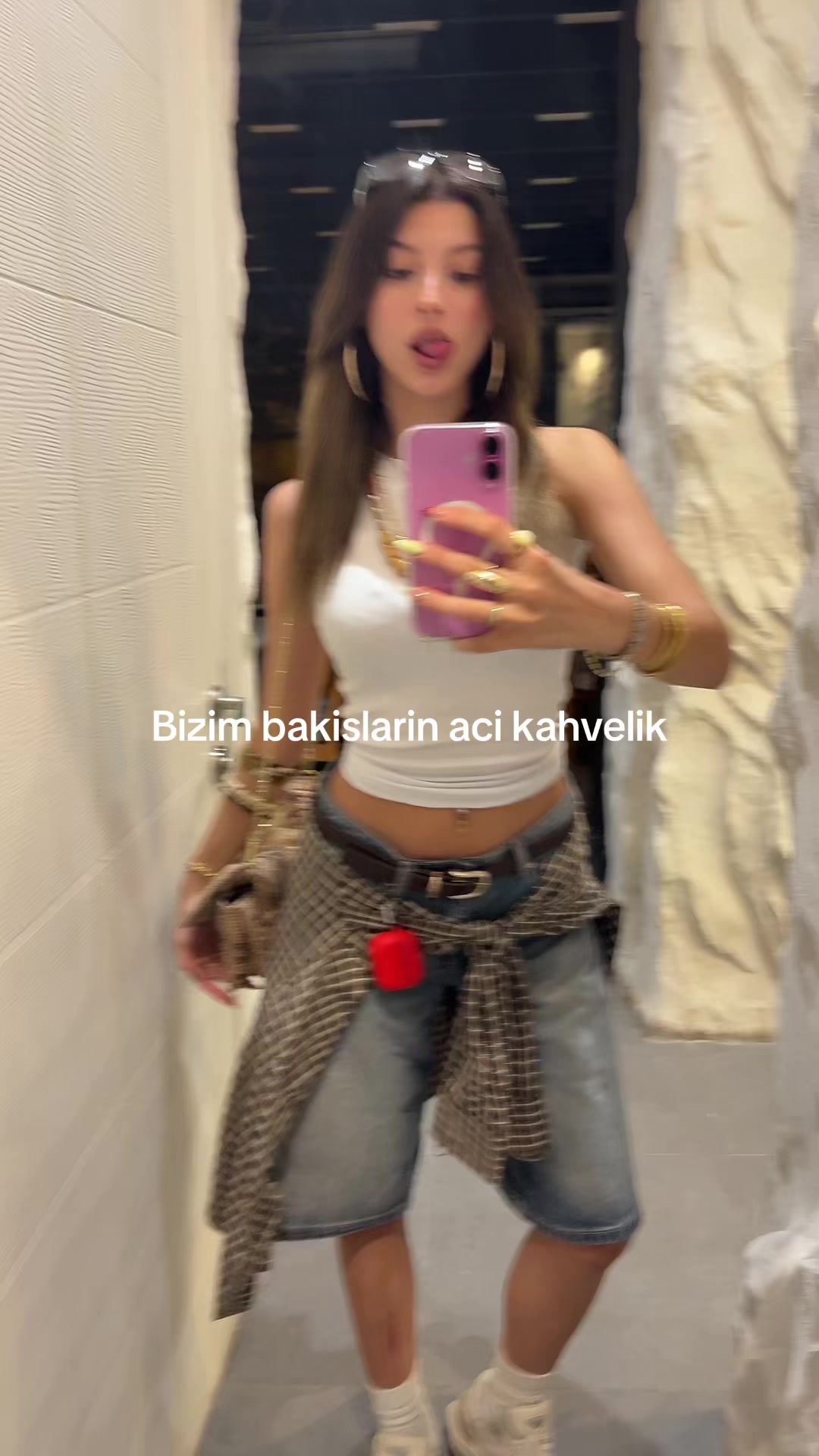 @Irem Imamoglu🍸🌻