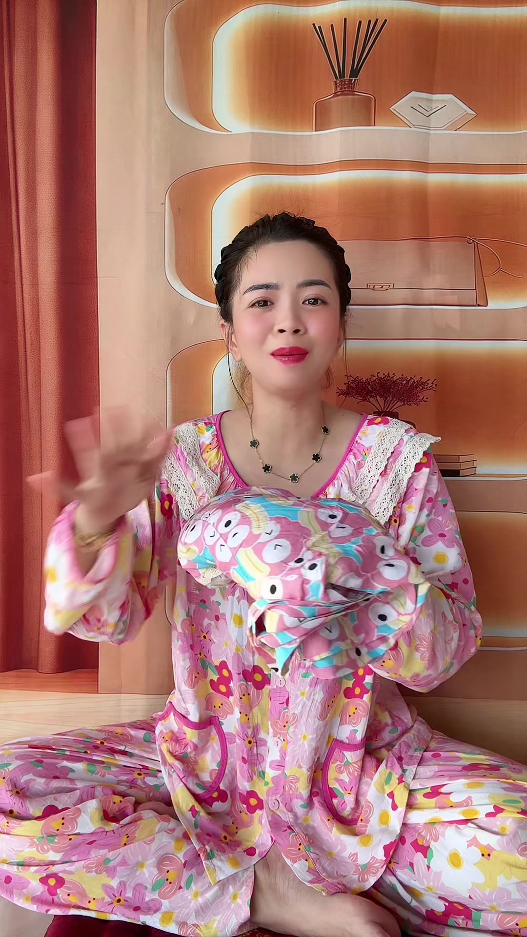 @Em Cẩm Nè