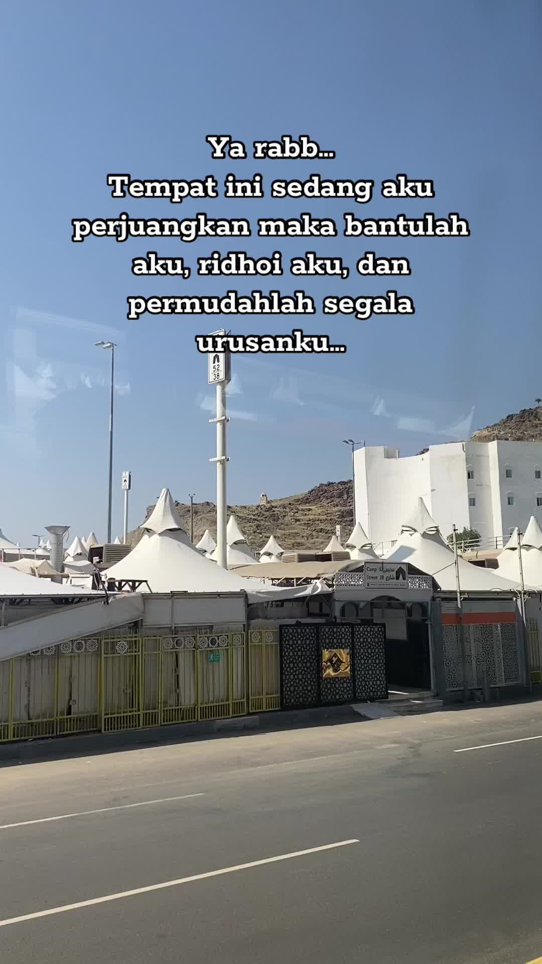 @Hayu_09