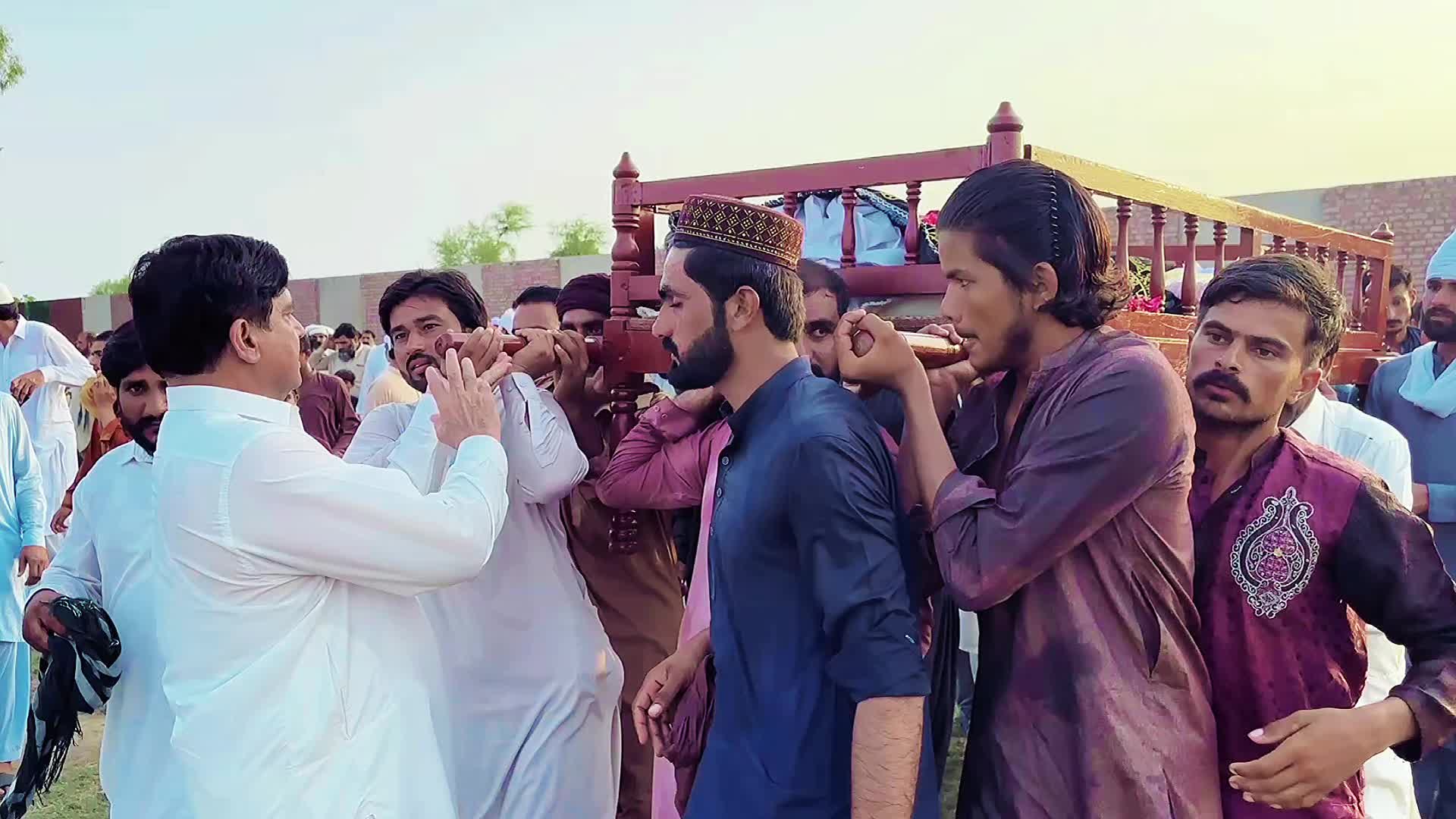 @Mian Imtiaz Ahmad