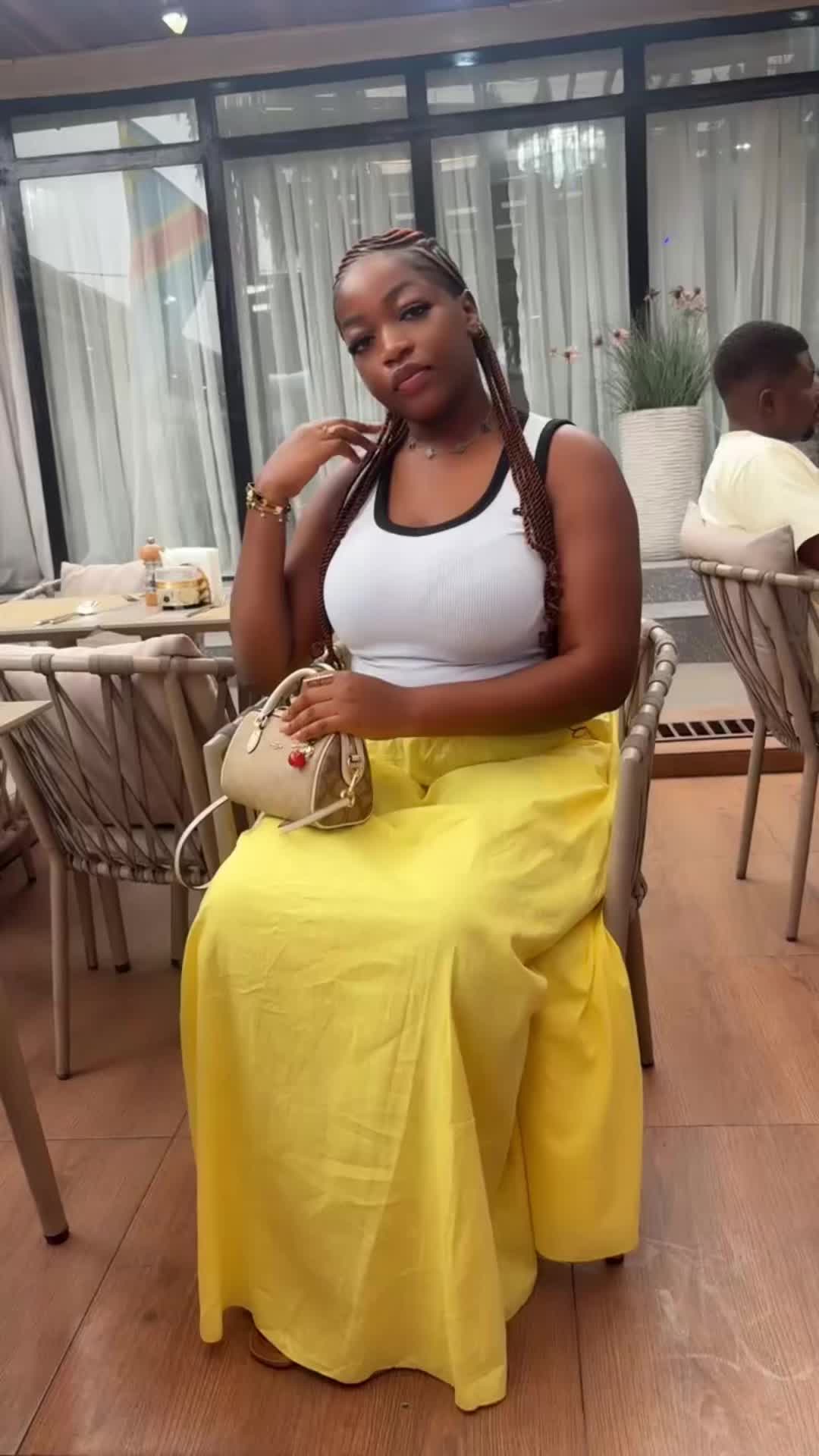 @Thesi de tous😘❤️🥰 ✌️