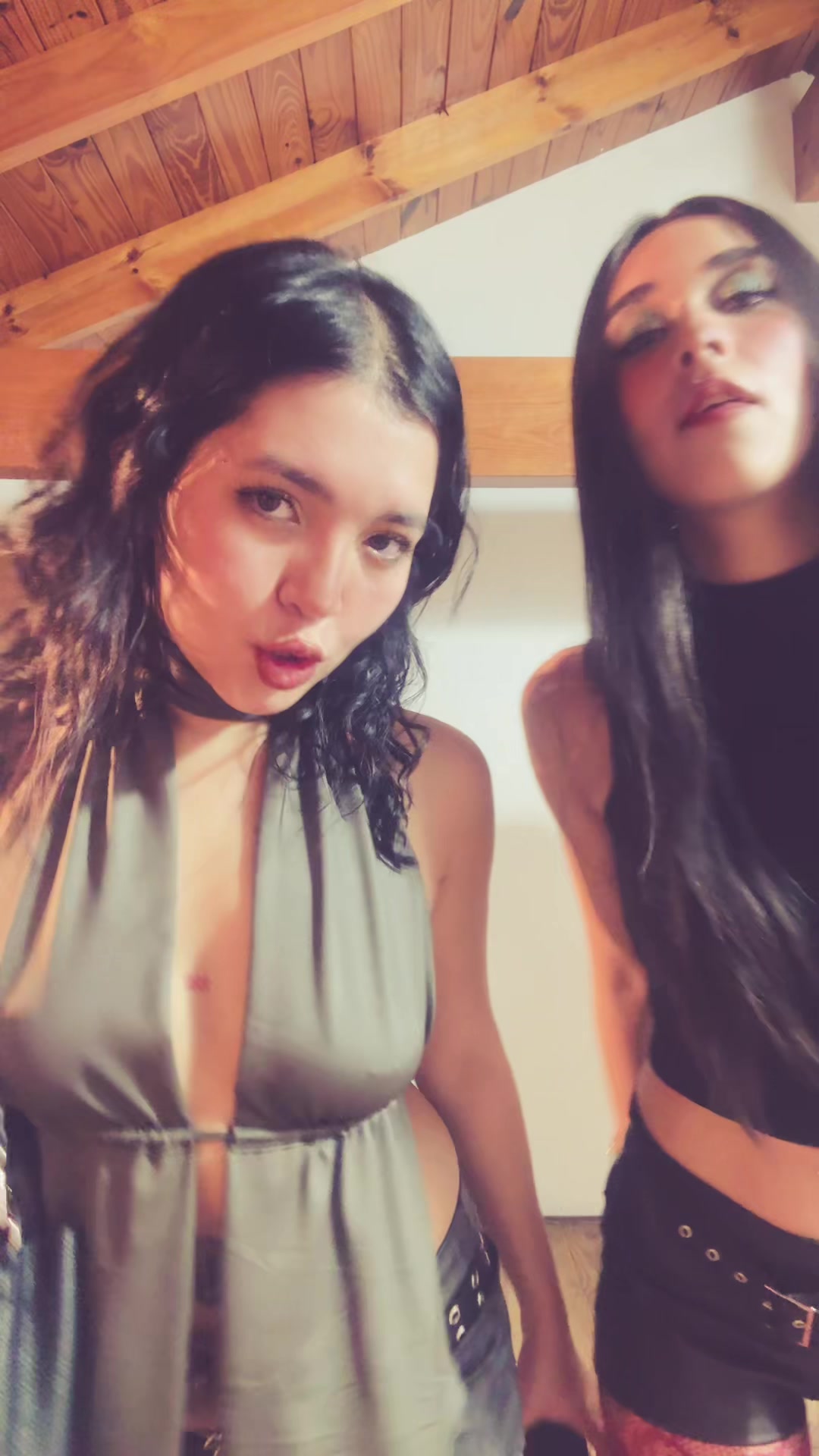 @Anyu💋 se pronuncia SH
