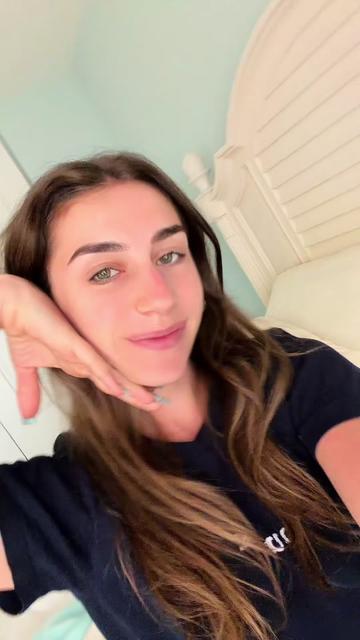 @elenameriii