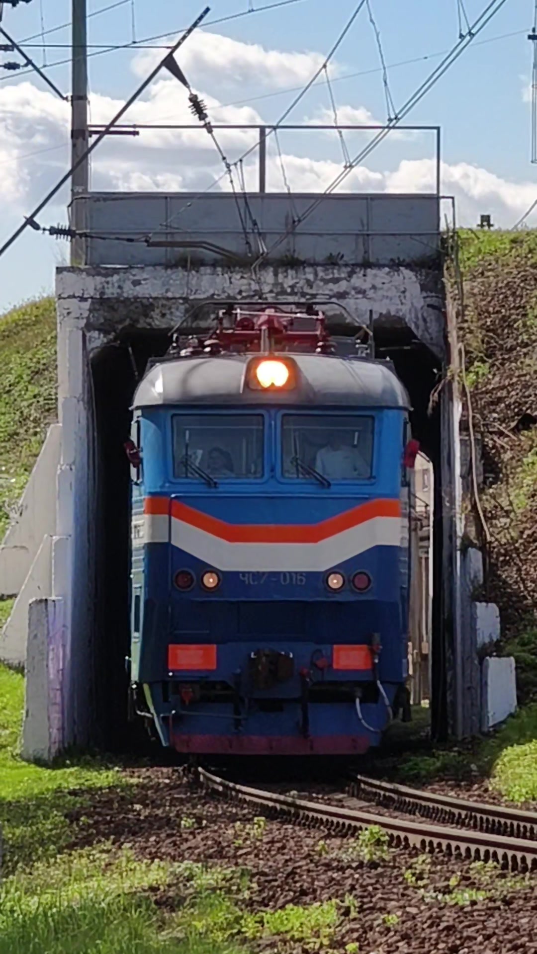@Крипер 🛤