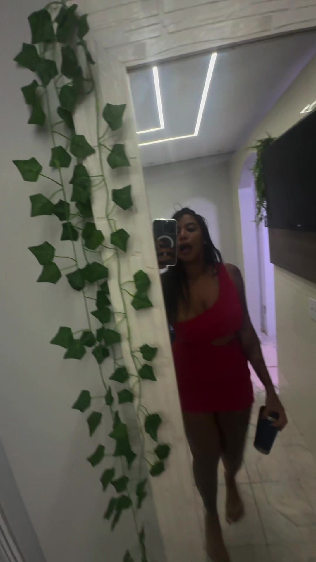 @anna_monteiro
