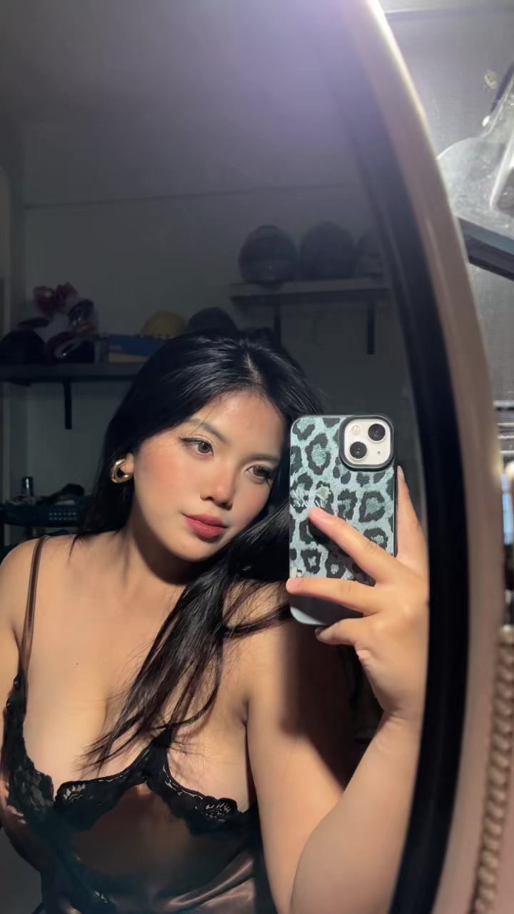 @babygurl_rawrr