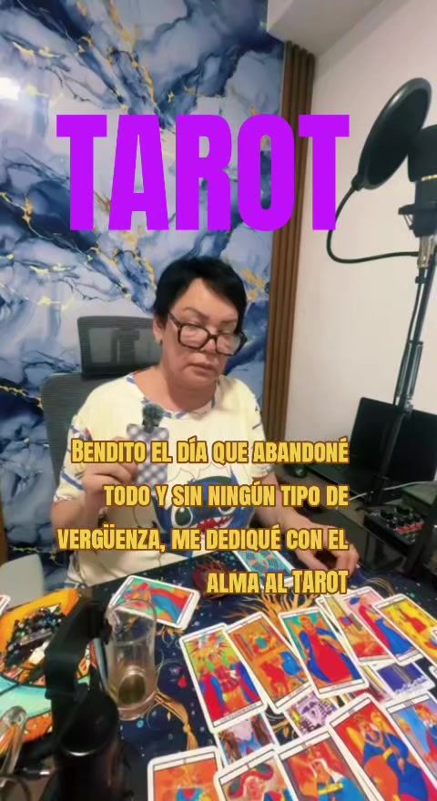 @María Yolanda Muñoz/ TAROT