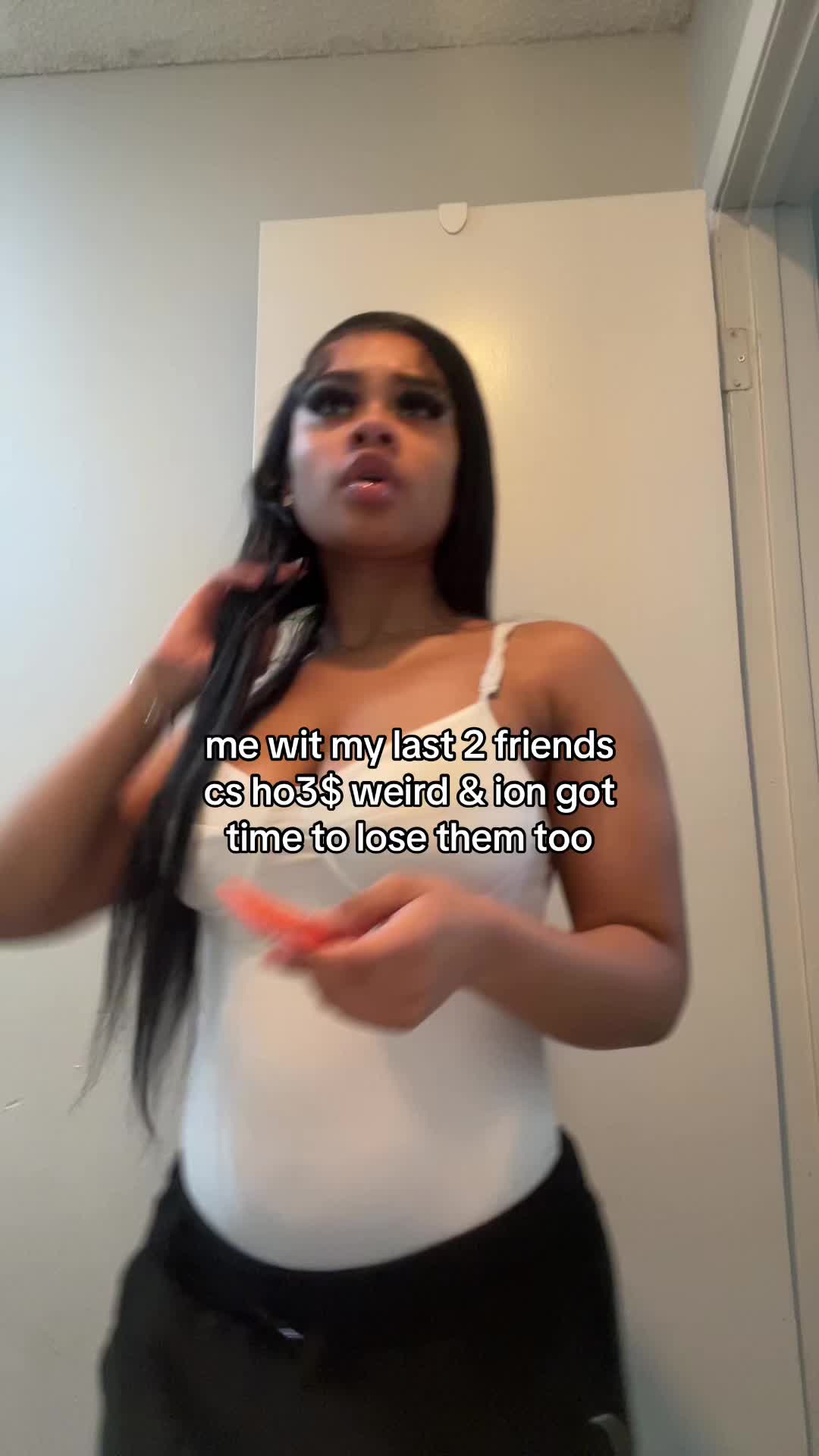 @Nyiaa😘 .