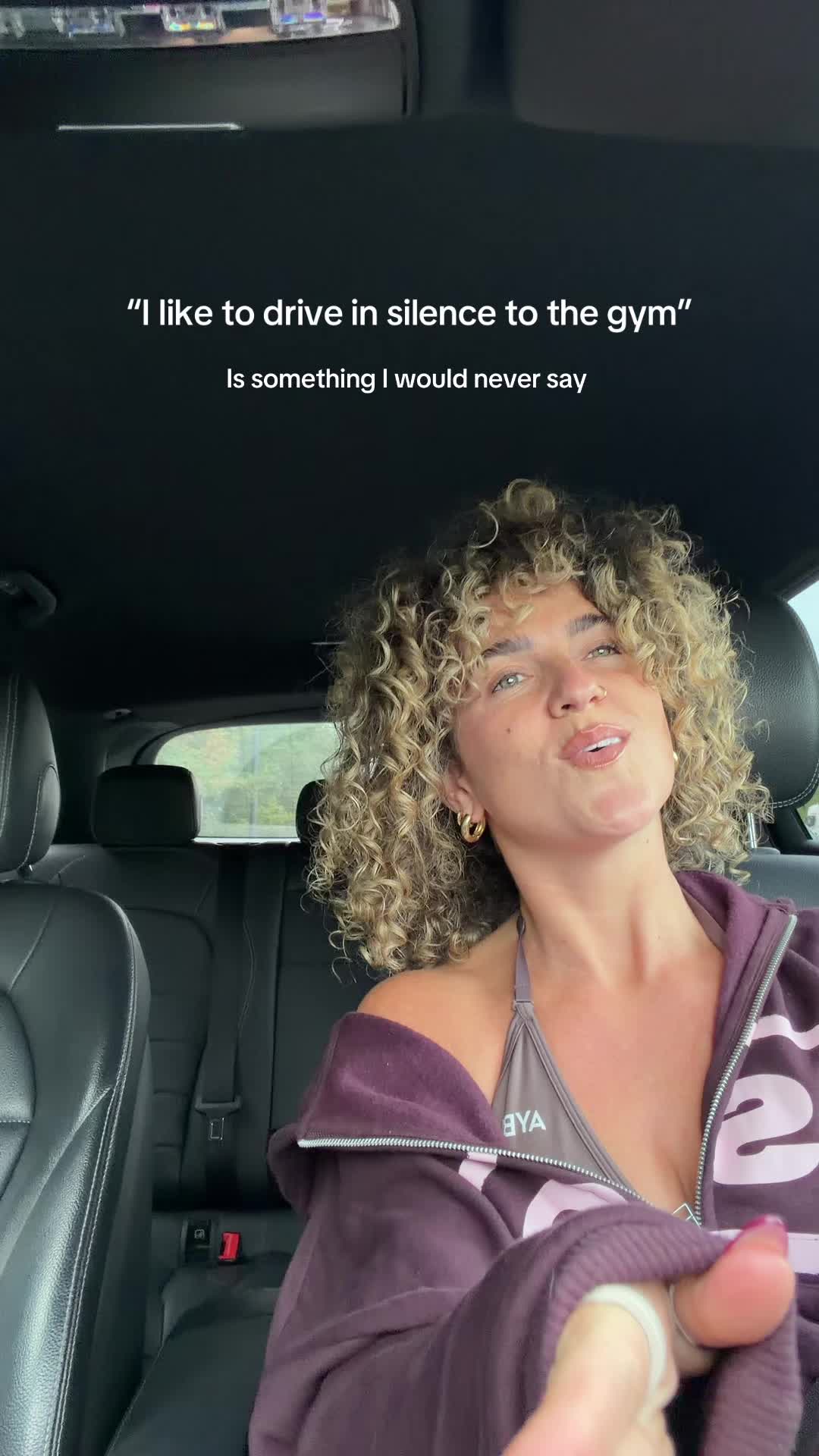 @elbuckles