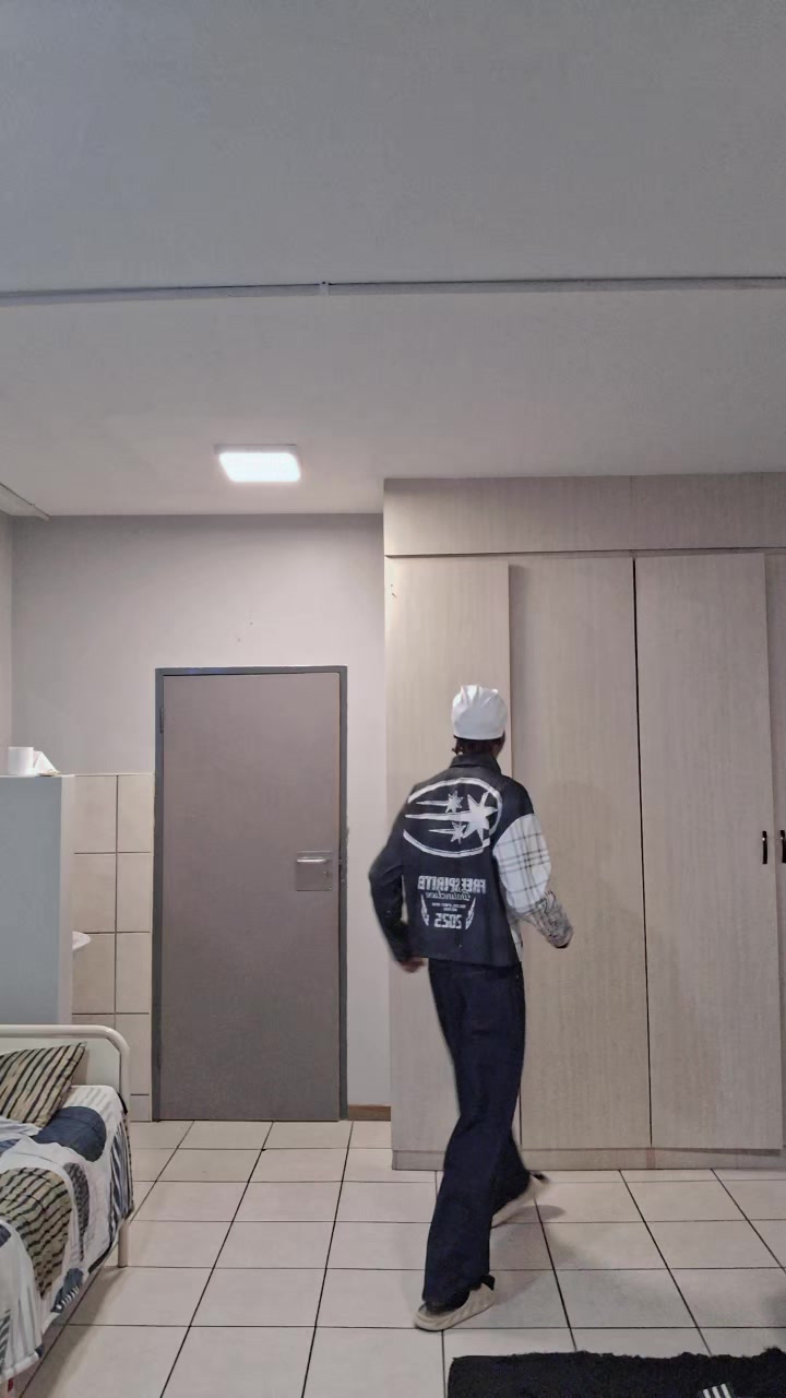 @its_.𝕸𝖊𝖑