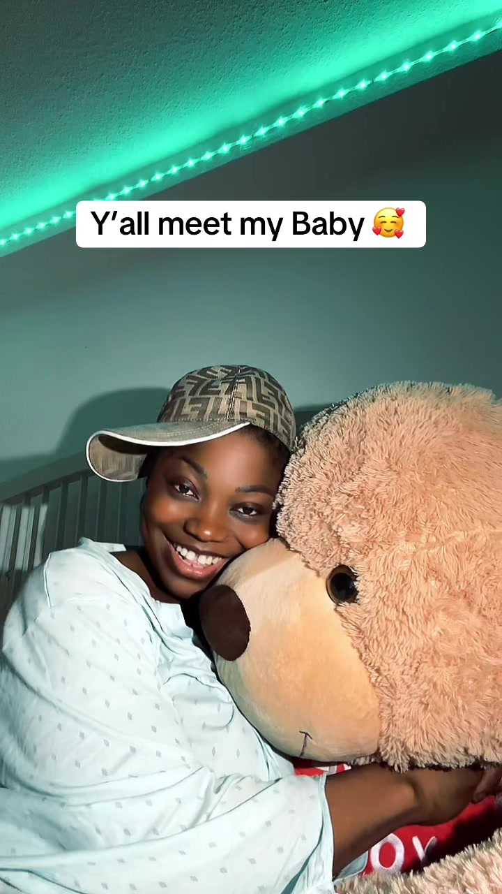 @QUEENFIRST🤍🦋