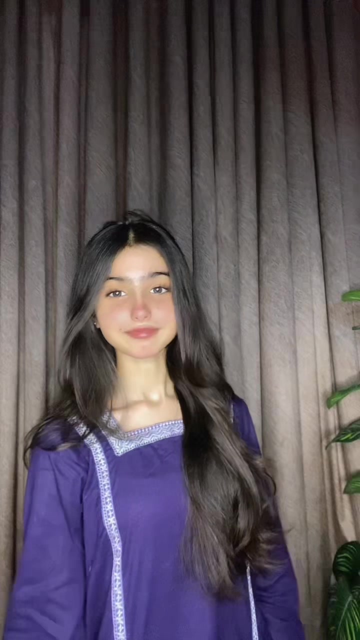 @Unzila Junejo