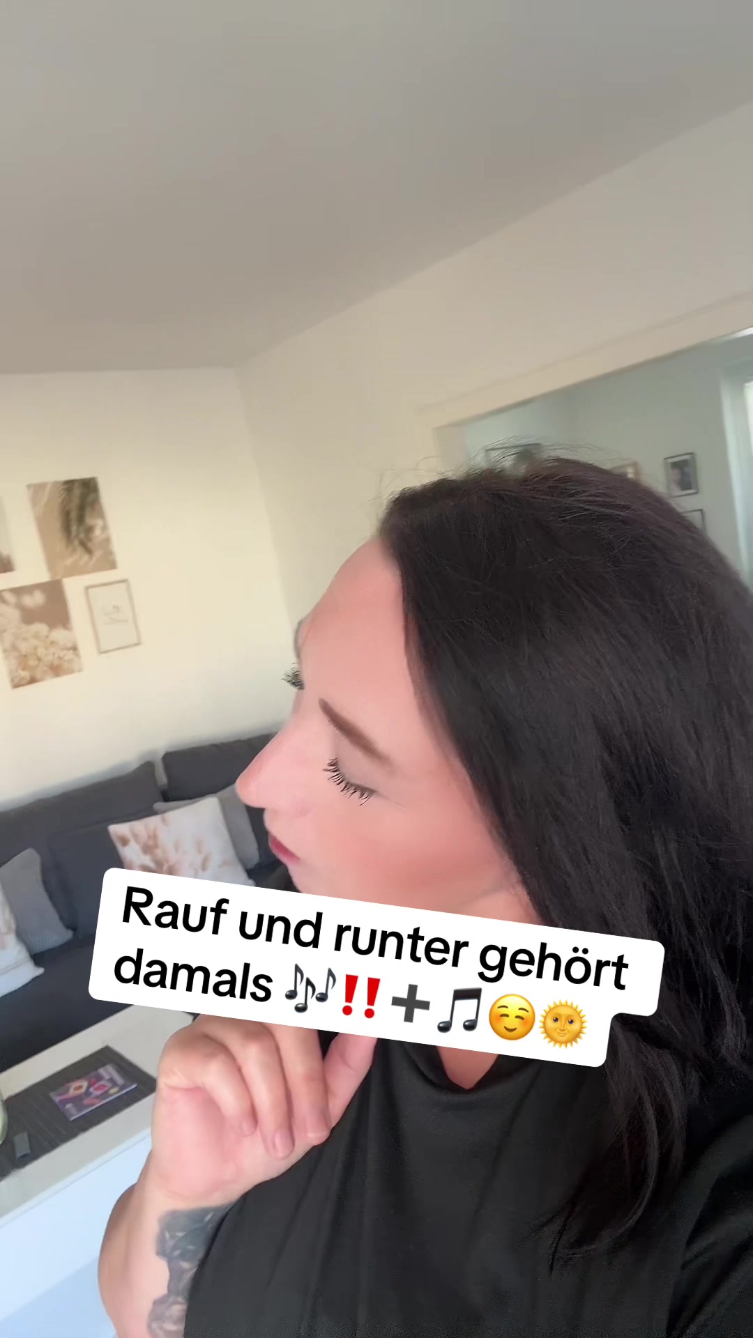 @nicoleshmith