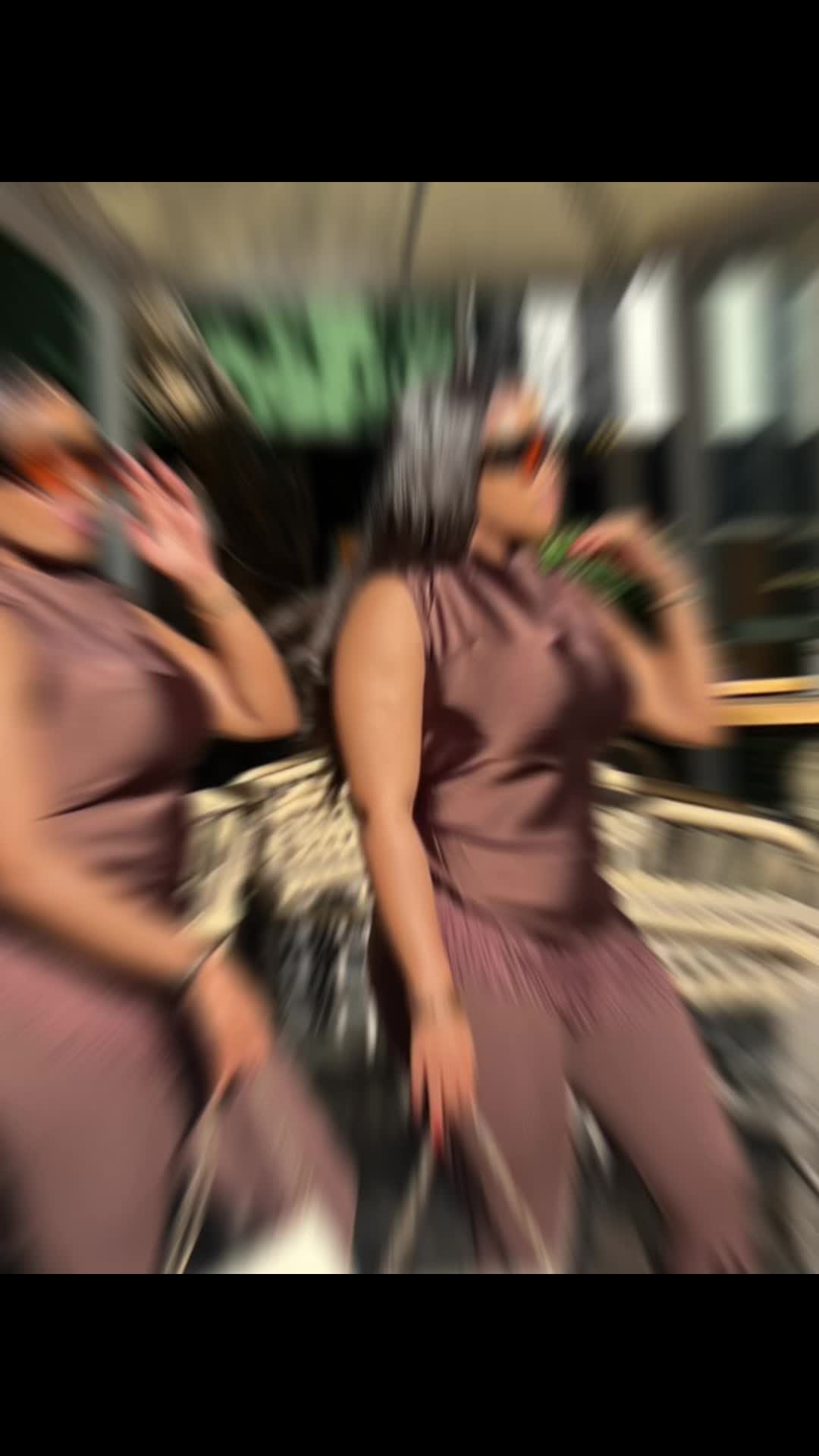 @mndebeletwins