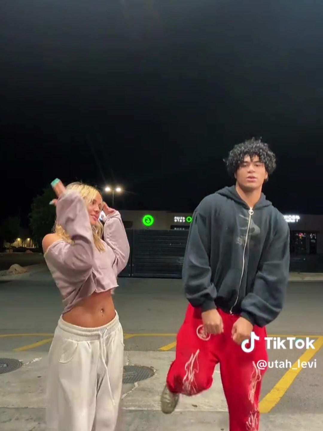 @savannafavell
