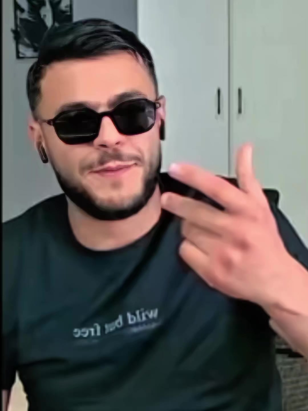 @𝗬𝗼𝘀𝗿𝗶_المصمم
