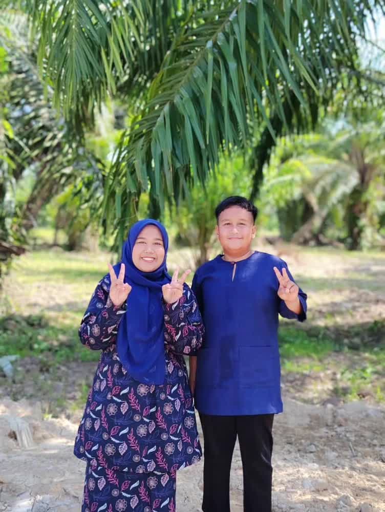 @Adik terbang