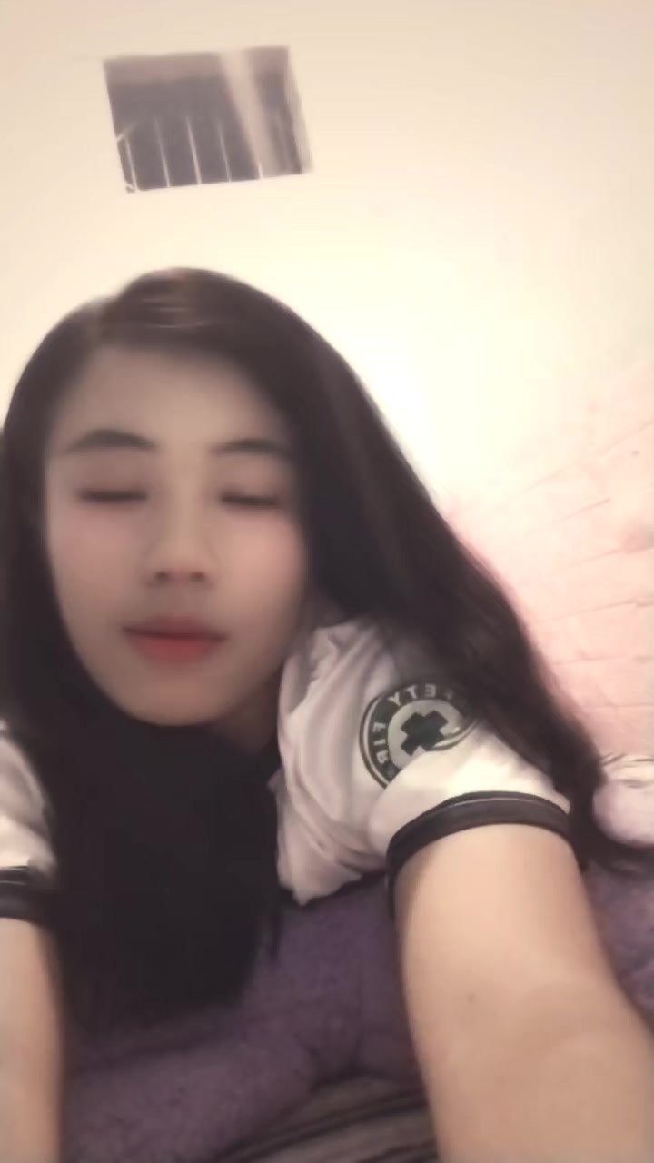 @Ms. Gem ๐๐.