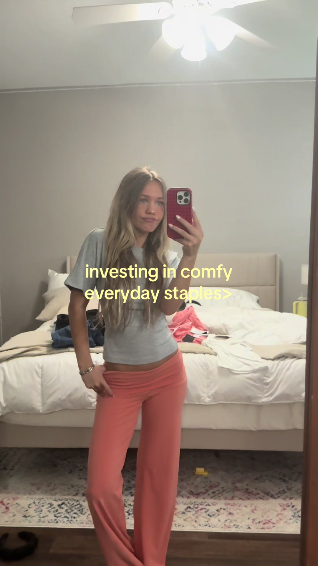 @shopchloemhollis