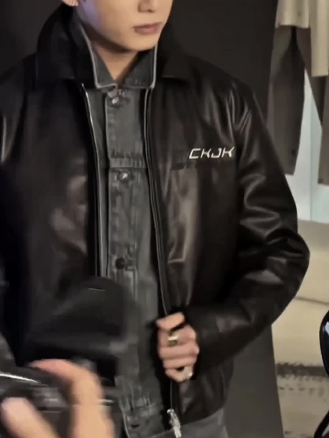 @𝒃𝒐𝒓𝒂𝒇𝒂𝒊𝒓𝒚⁷