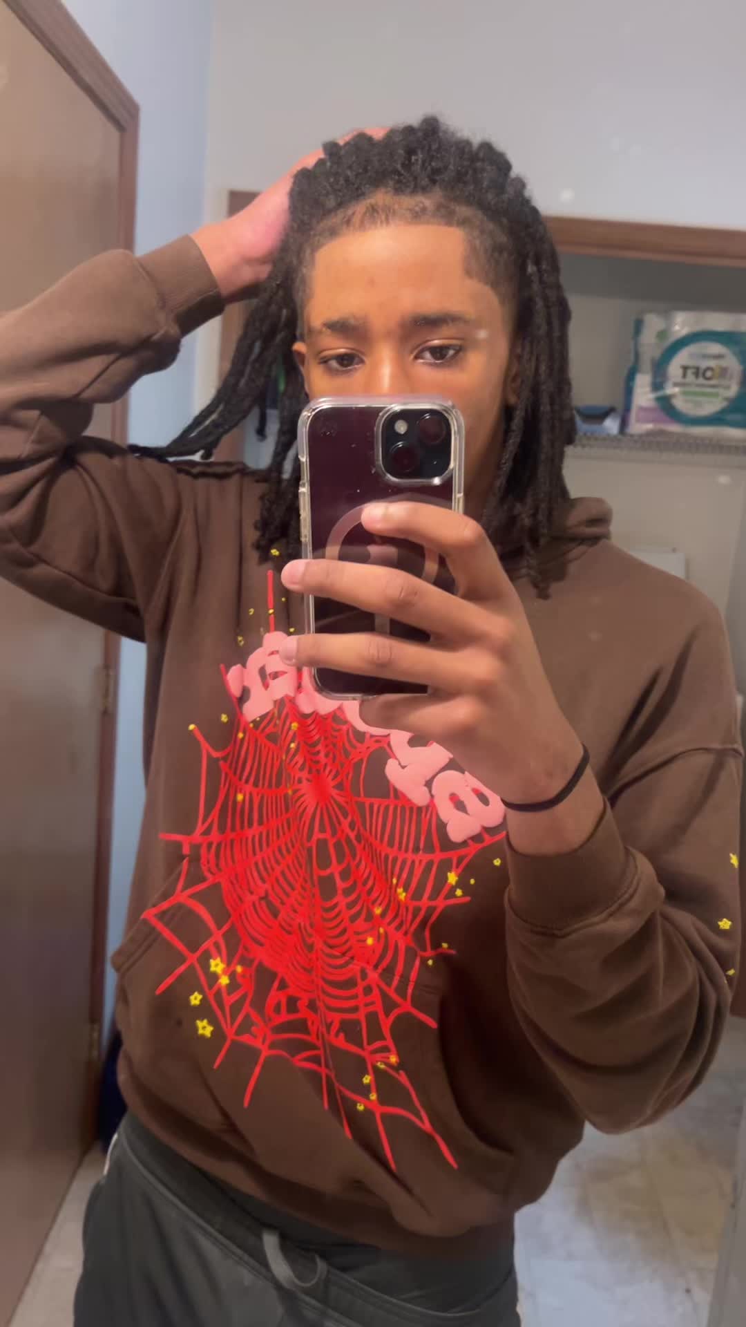 @youfoundnikwtf