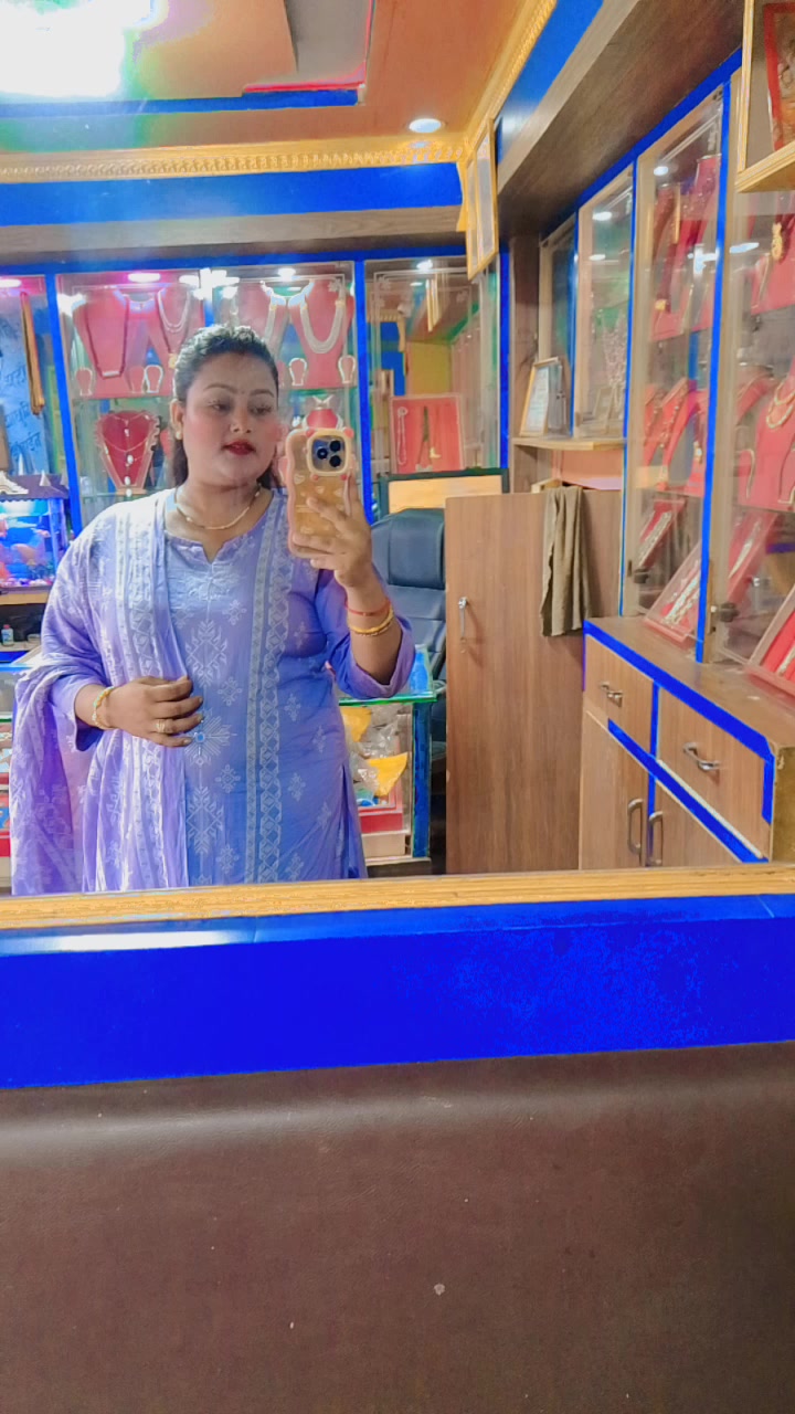 @Priyanka sanjog 😘♥️