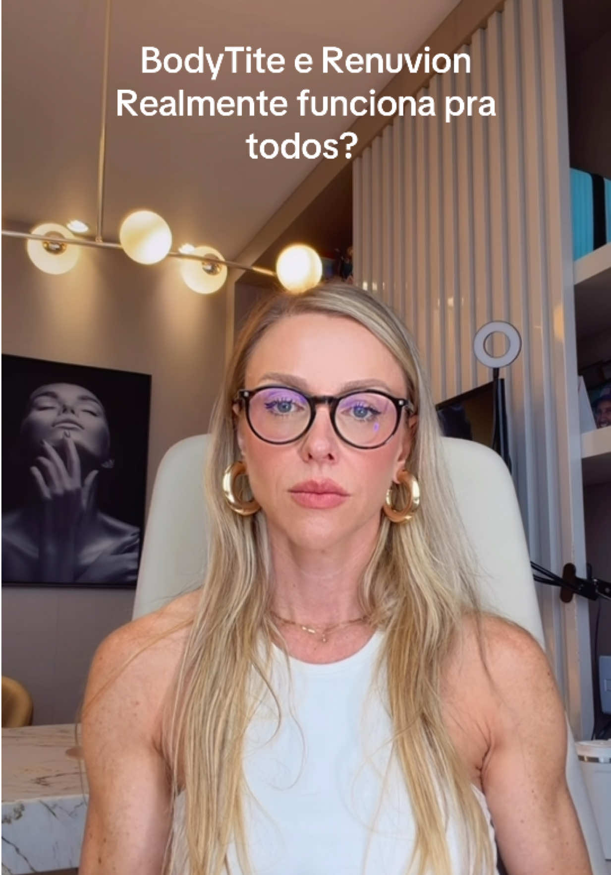 @Dra. C&aacute;ssia Simon