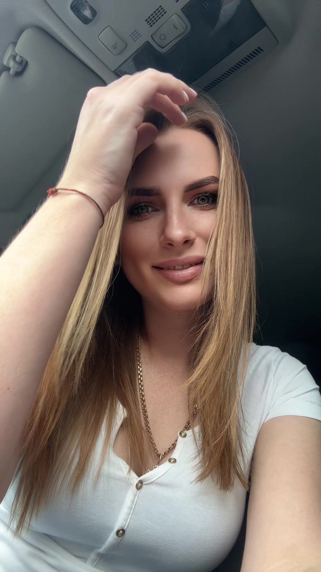 @Valentina