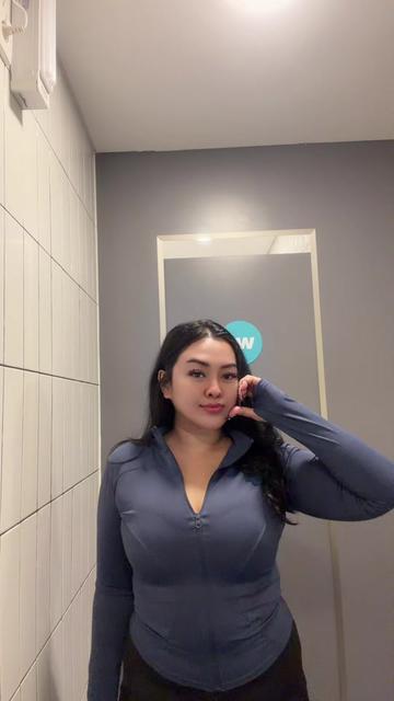 @itshoneyza