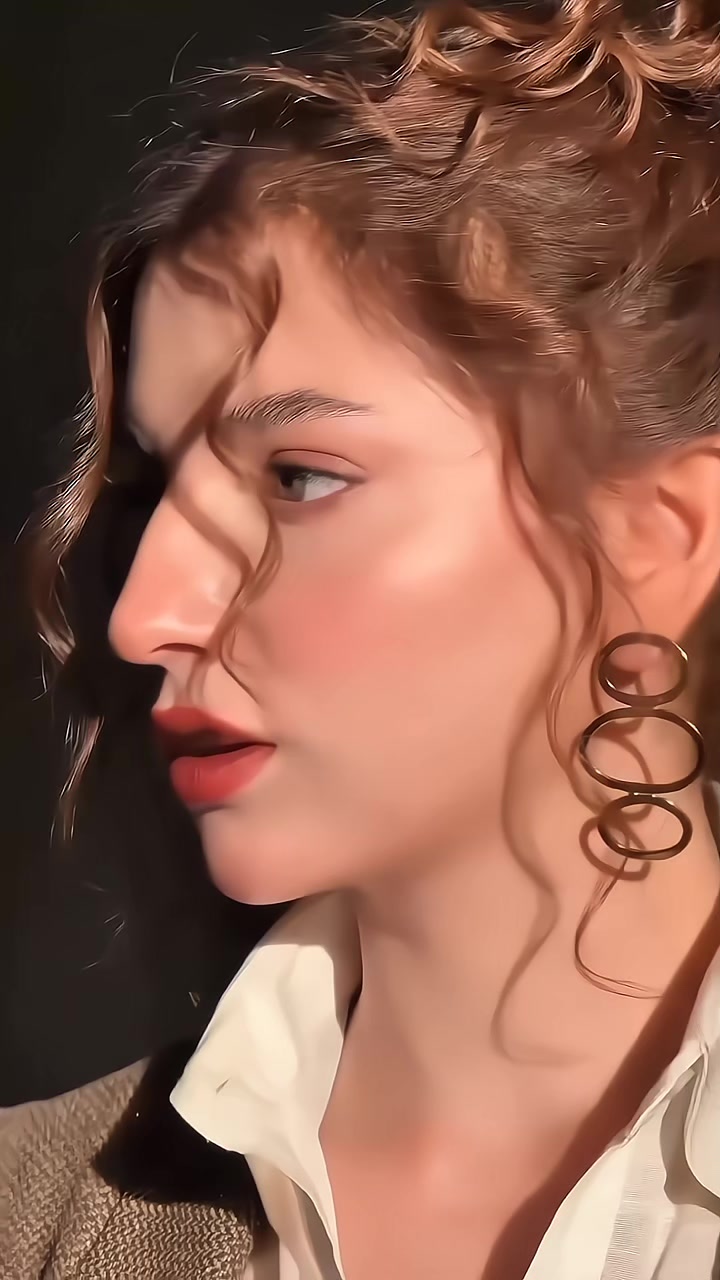 @🕊️
