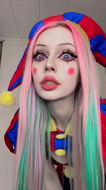 @🗝️🎠Alyssa claire🎠🗝️