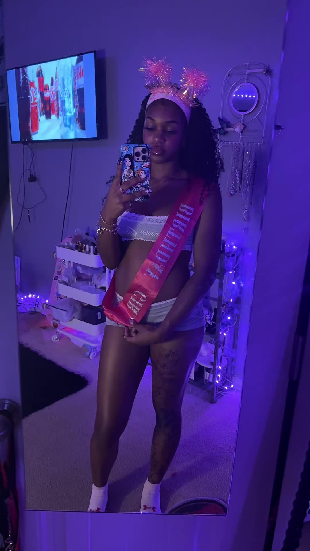 @🎀