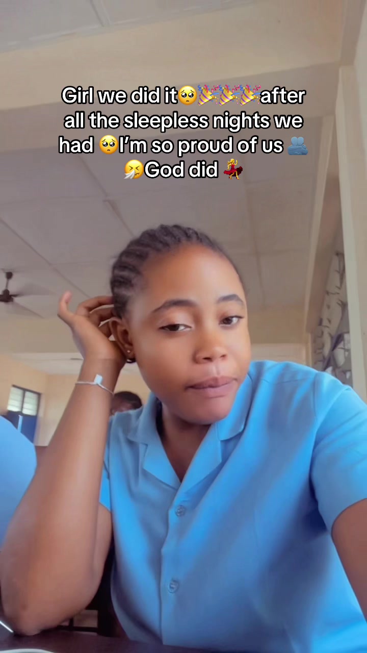 @Madam Bronii🤭🤍💎👩🏫🌎