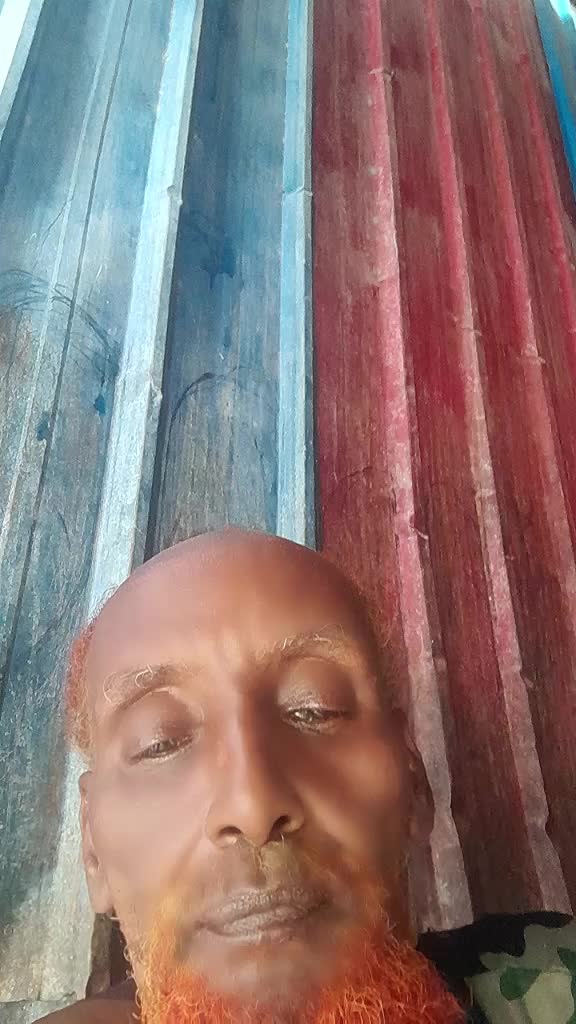 @Bashiir Baaf