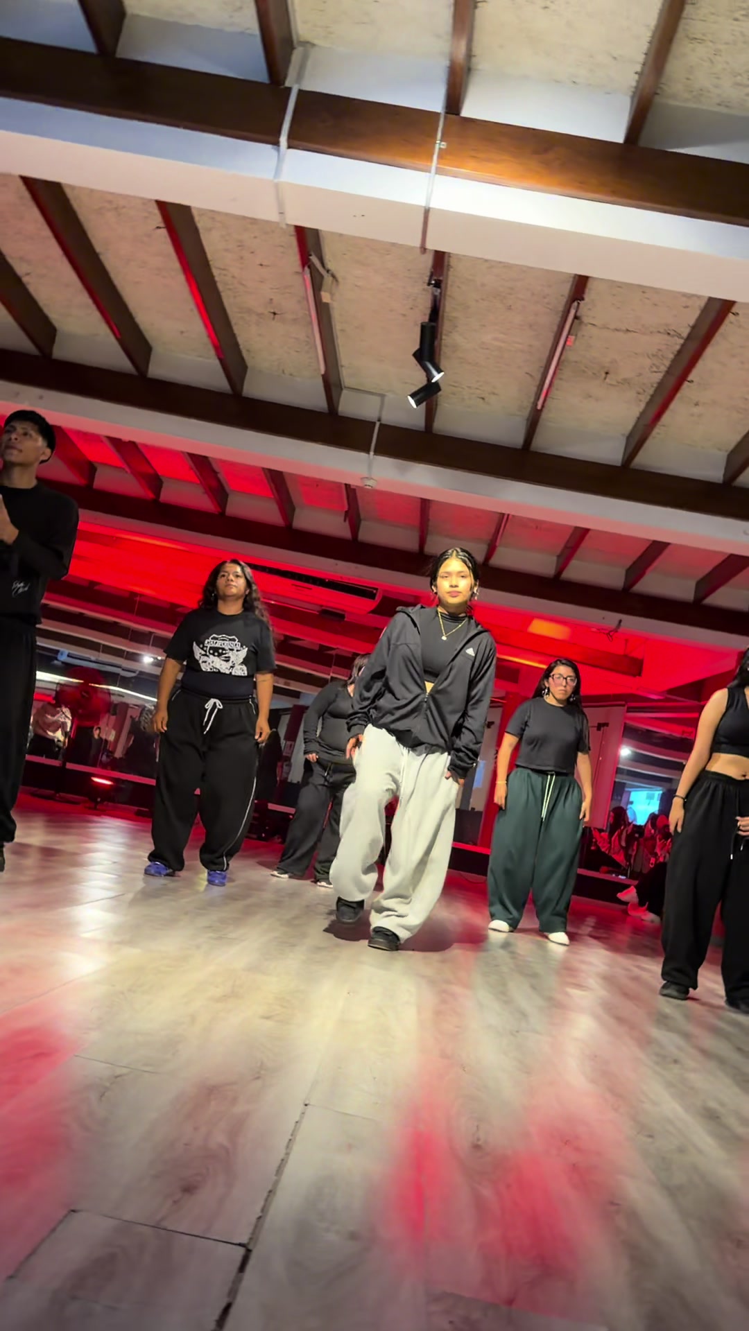 @X FORCE - ESCUELA DE BAILE