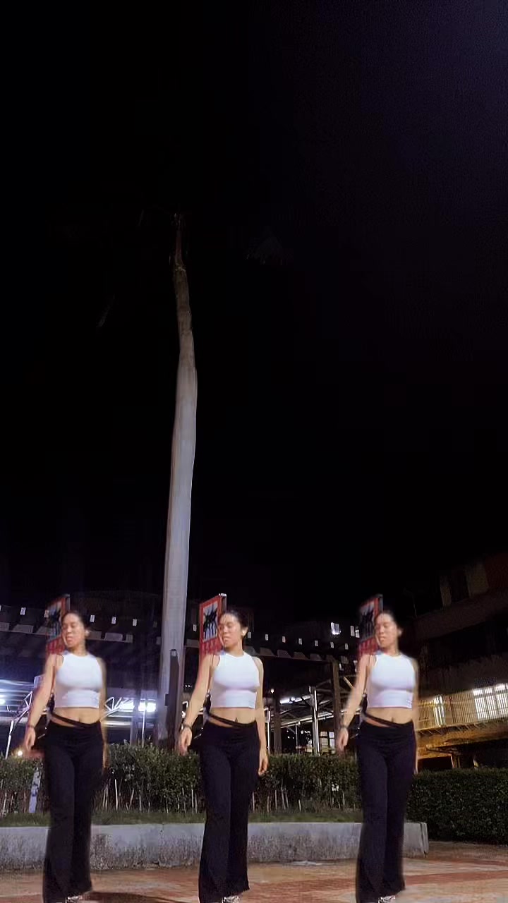 @Unni🦋💃🏼🍑🏳️