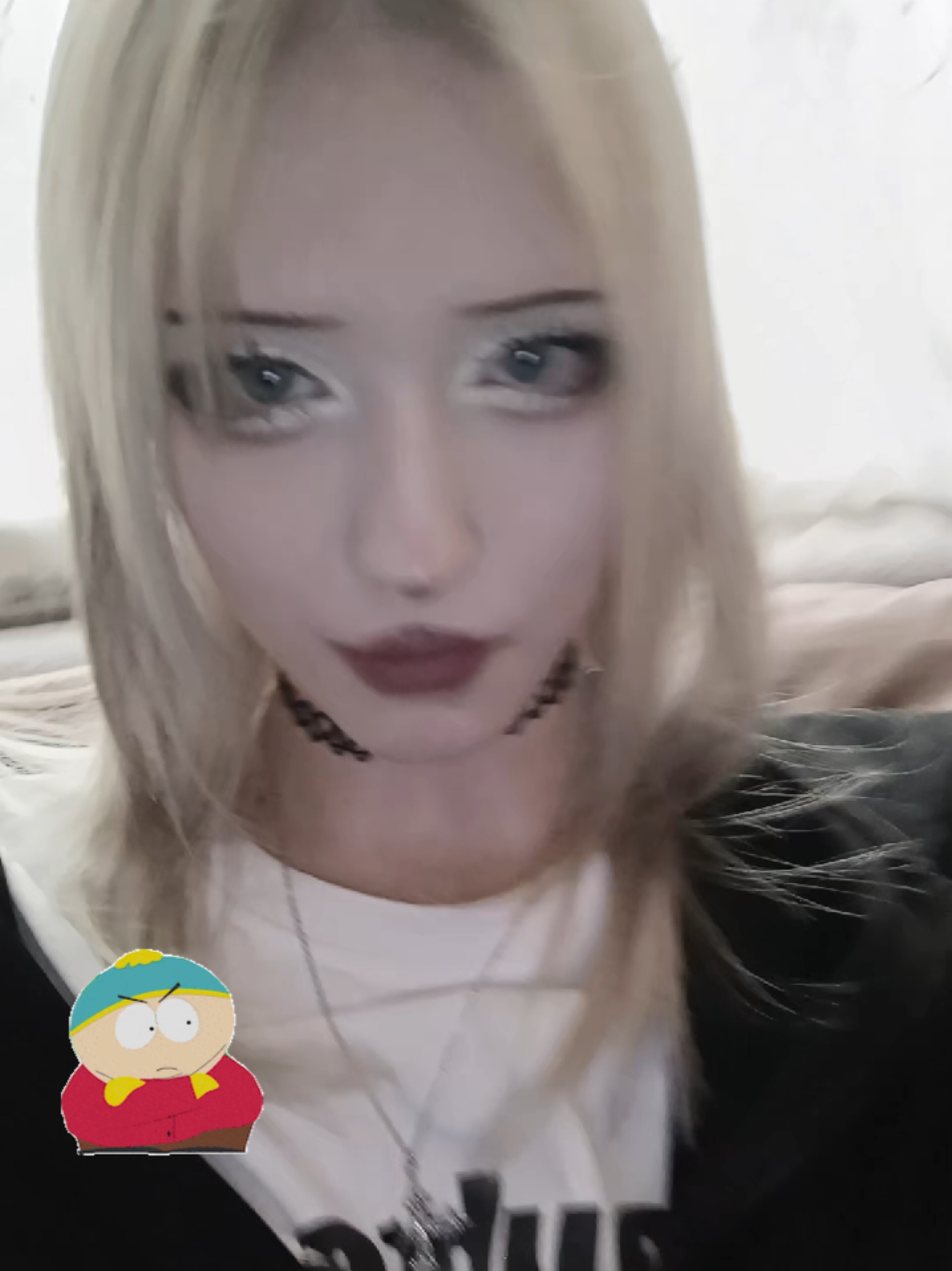 @✧･ﾟ: *✧･ﾟ:*