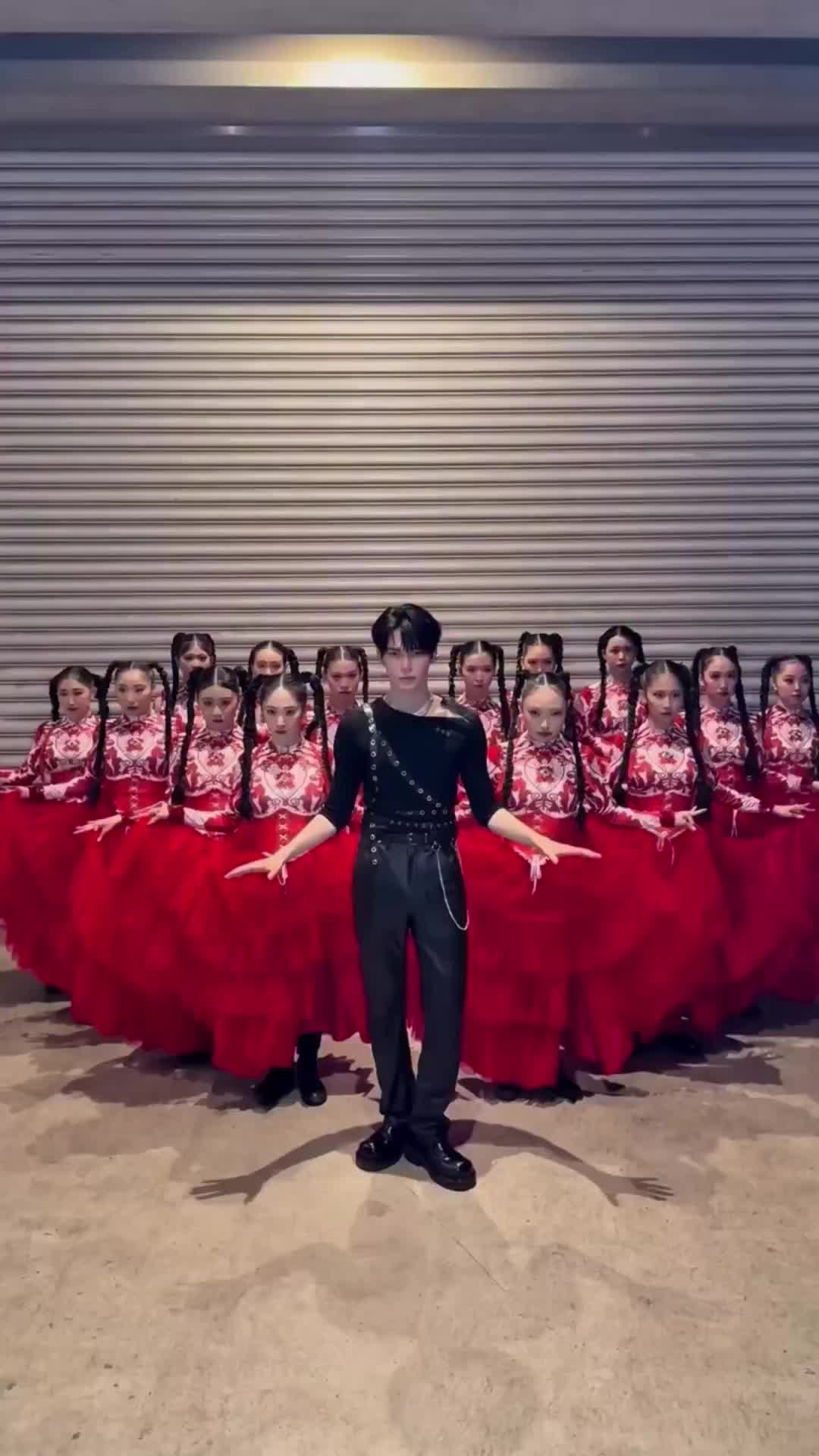 @๐ฑ๐ฎ๐ฟ๐ถ๐ฎ๐น๐ฎ๐ฐ๐ฒ๐ฑ
